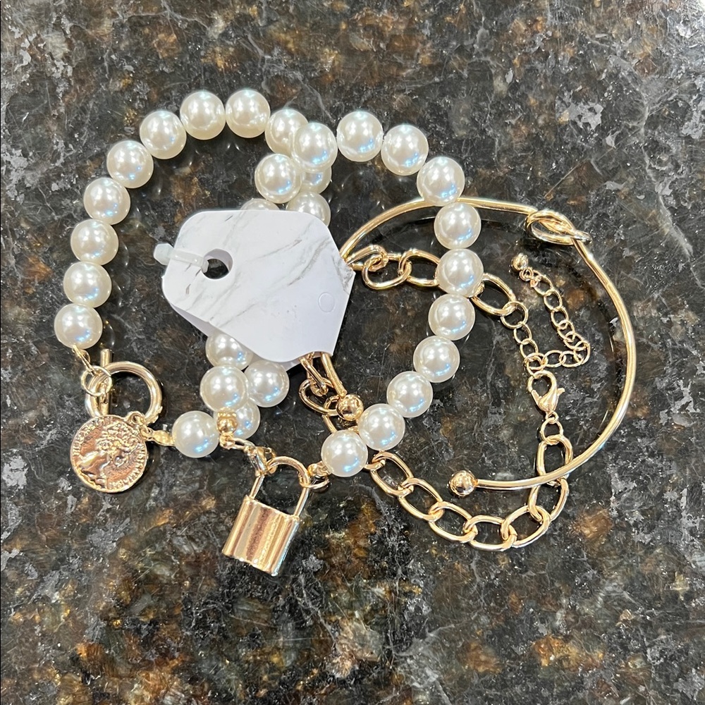 Elegant Gold and Pearl Bracelet Set